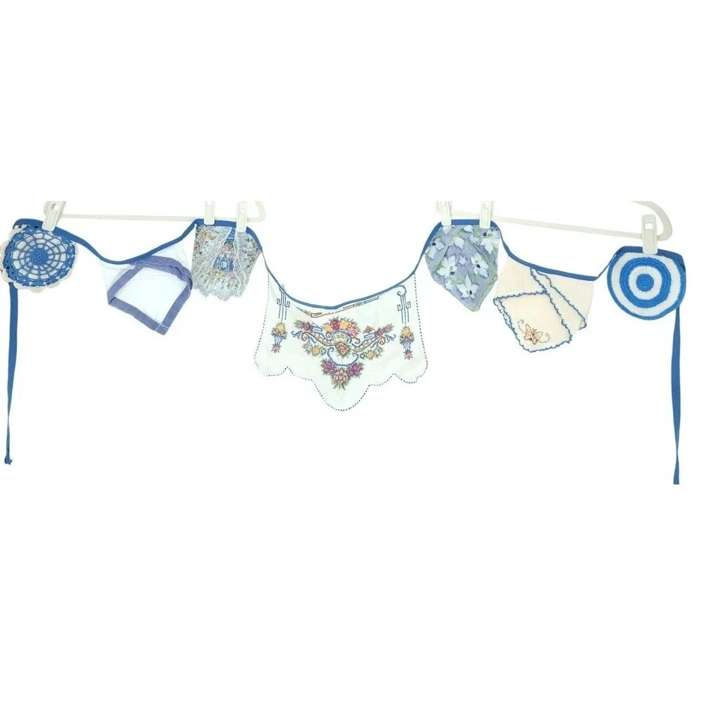 VTG Scandinavian Artistic Floral Embroider Crochet Kerchief Banner Handmade Deco